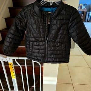 Old Navy Black Puffer Jacket. 18 to 24 months.